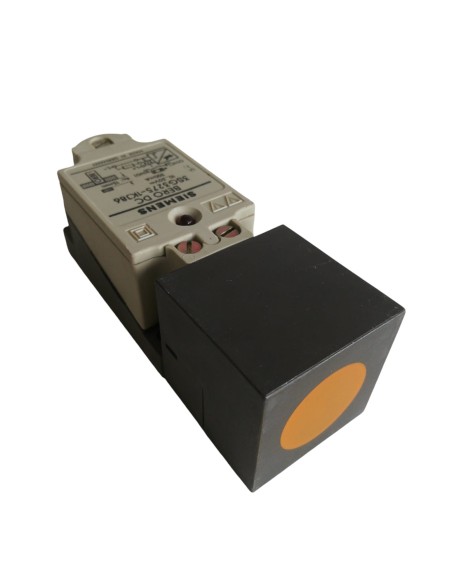 Sensore induttivo sn.15mm 10..30vdc 1na+1nc